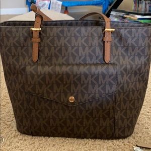 Micheal Kors large tote